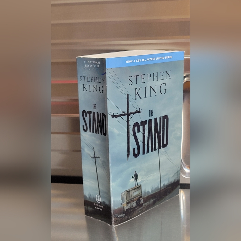 Stephen King THE STAND PB Movie-Book Tie-in (2020) Used Good Condition